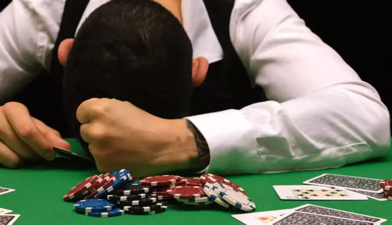 get help for losing too much money gambling